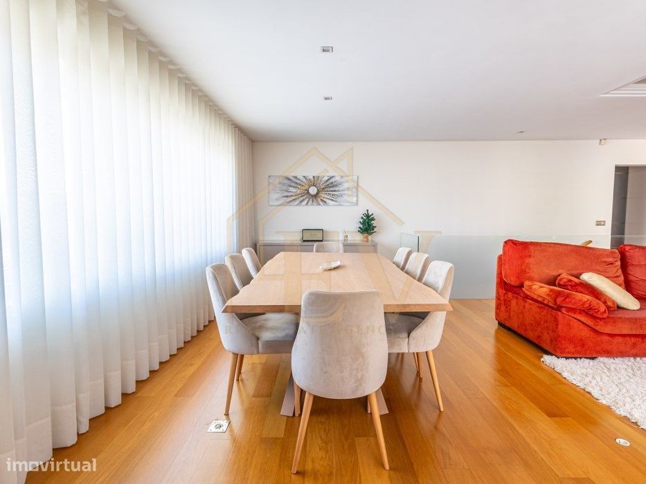 Moradia Individual T3 Renovada | Lordelo, Guimarães