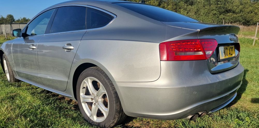 Audi s5 3.0 benzyna Cgwc lakier LY7G Anglik