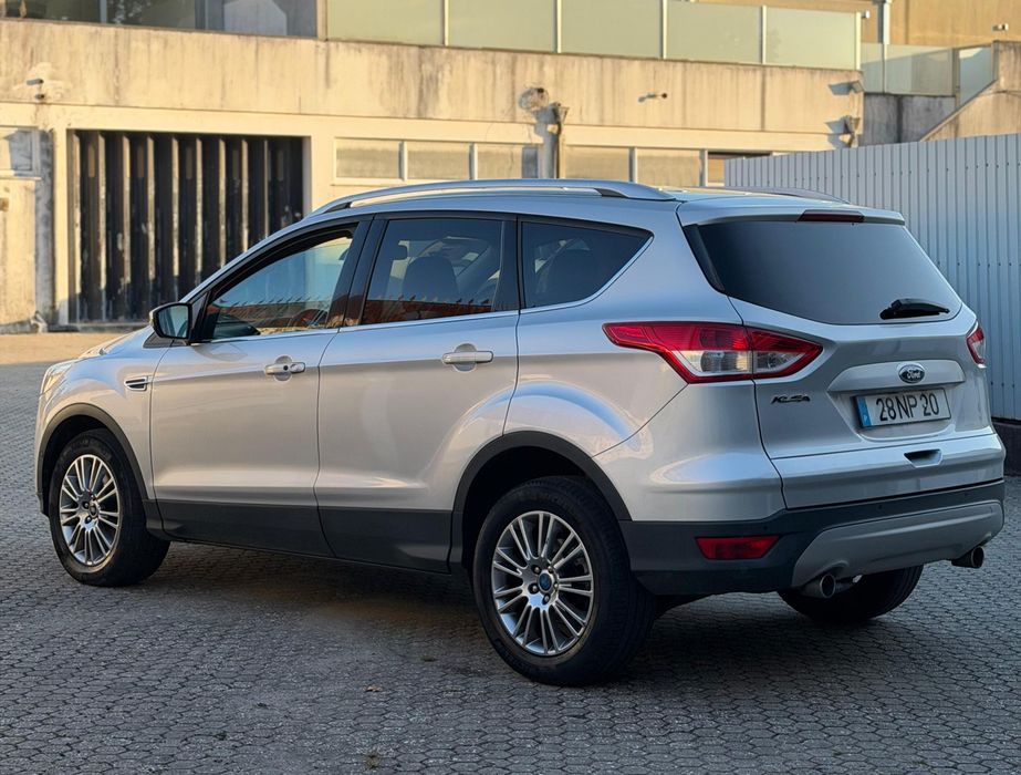 Ford Kuga 2.0 TDCI 140cv-2013 foto 3
