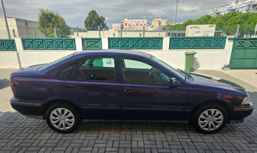 Volvo S40 1.9 D - Diesel