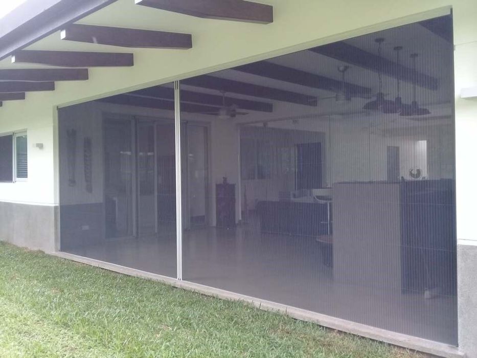 Portões seccionados