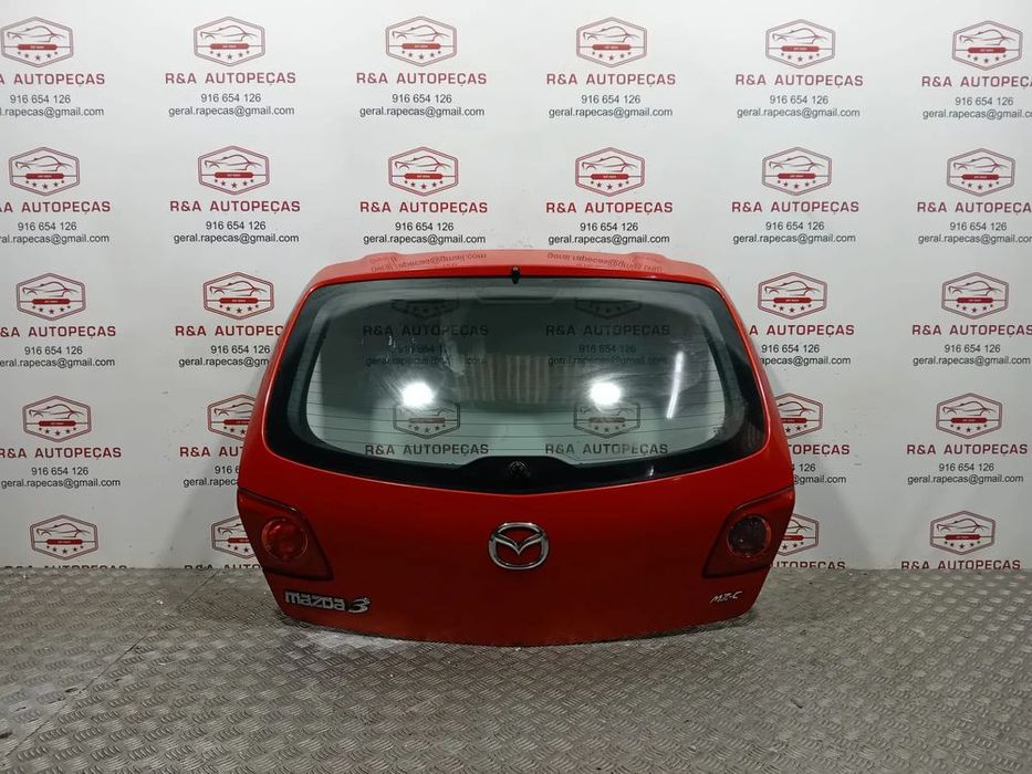 Tampa da Mala Mazda 3 ( BK )