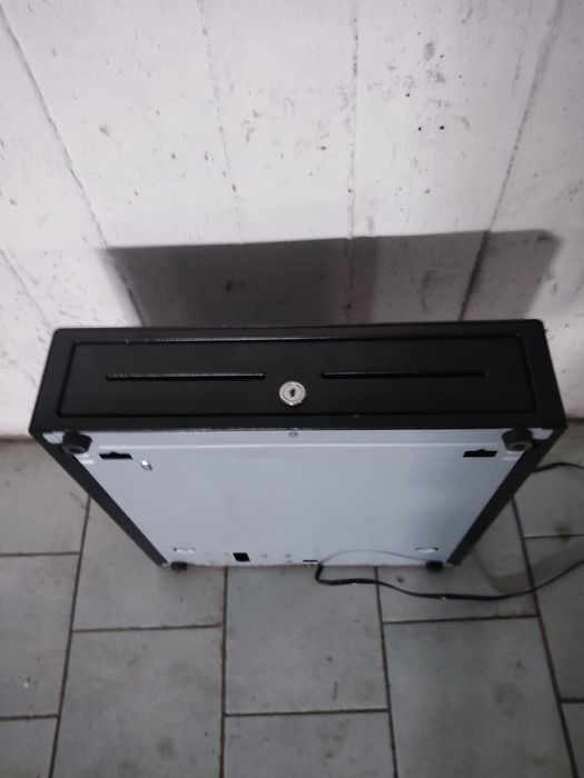 Caixa de dinheiro para registadora