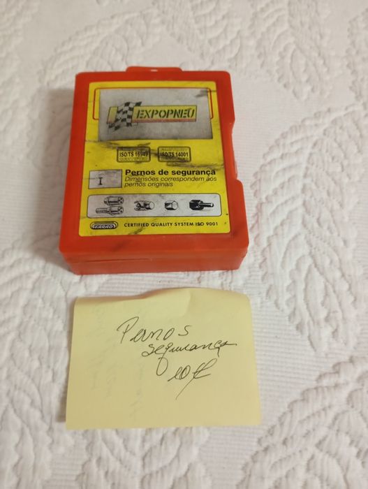 Acessórios automóveis