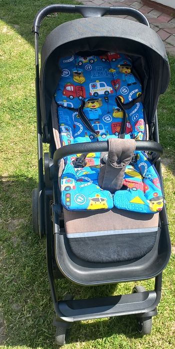 Carello Alfa прогулянковий візочок