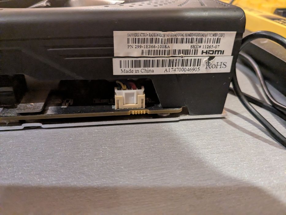 Оперативка DDR4- 3000
