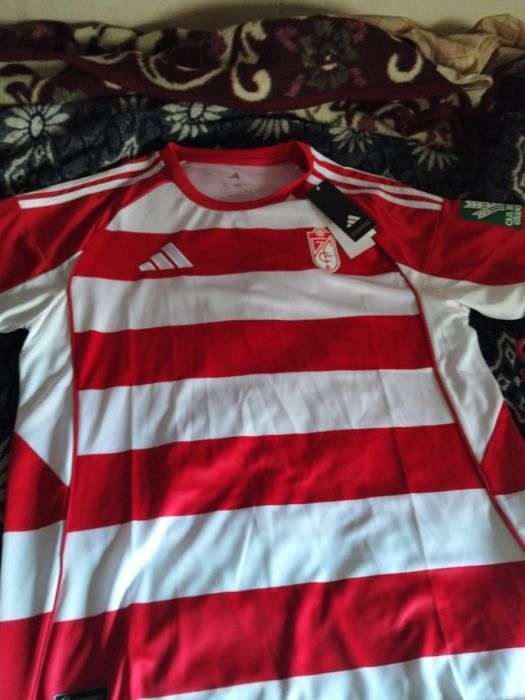 Vendo camisolas da laliga e Premier league