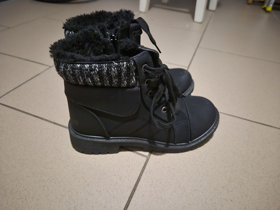 Buty zimowo- jesienne trapery w bardzo dobrym stanie!