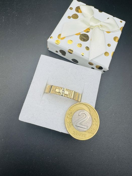 Nowy zloty pierscionek rozaniec proba 585 waga 4,99g