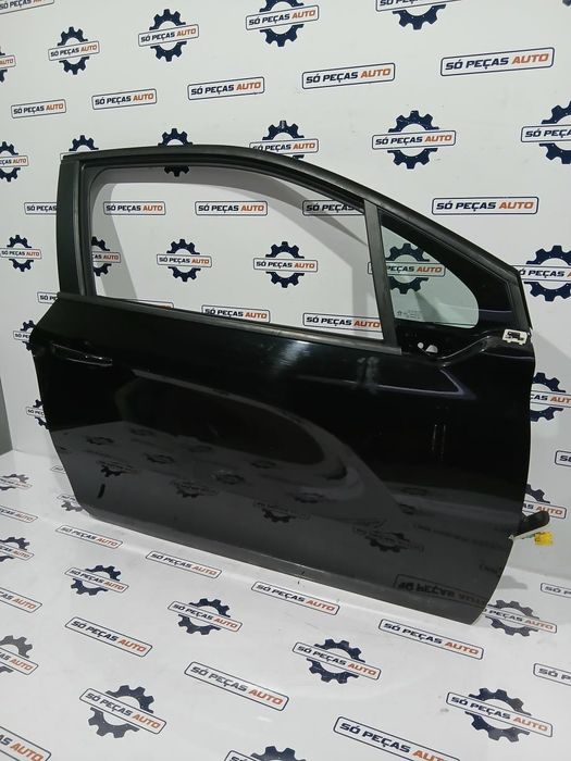PORTA FRENTE DIREITA PRETO PEUGEOT 208 VAN 1.2VTI ANO: 2014