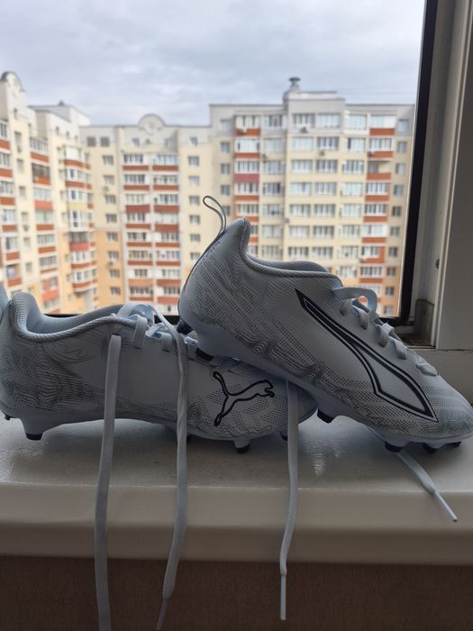 Футбольні бутси Puma