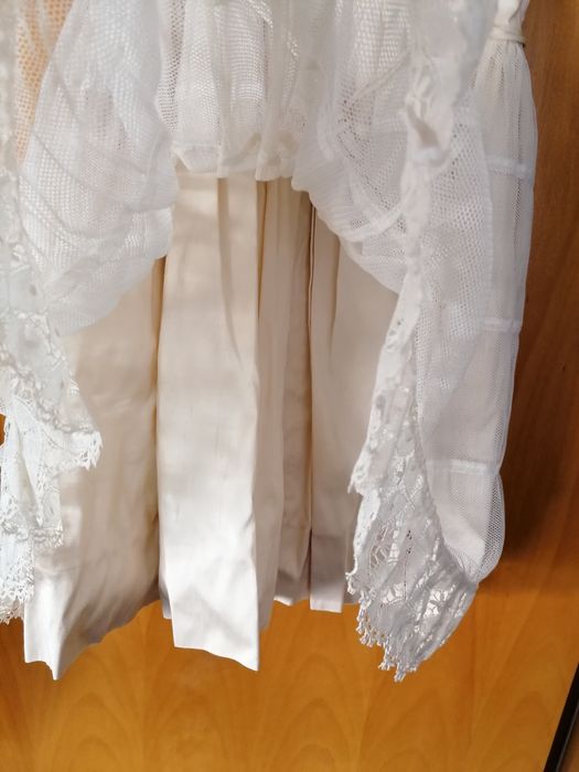 Vestido de comunhão 10 anos novo