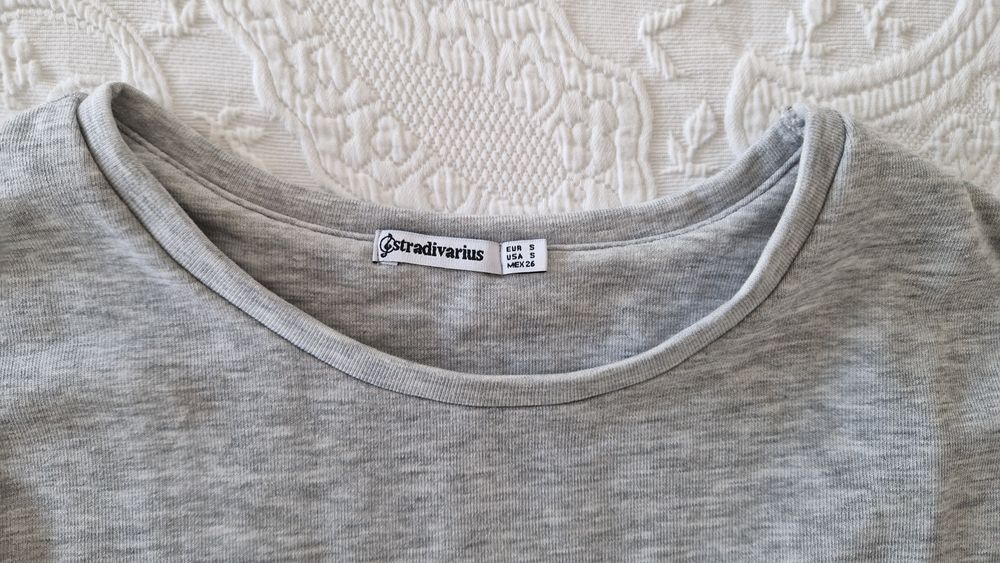 Blusa cinzenta Pull & Bear tamanho S