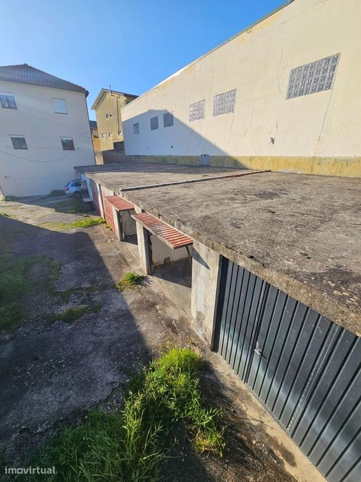 Garagem com 18m2