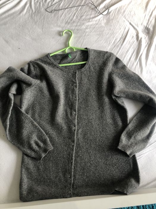 Szary welniany swetrek kardigan uniwersalny w bdb stanie benetton ciep