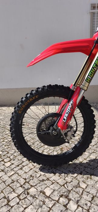 Honda CRF 250 24