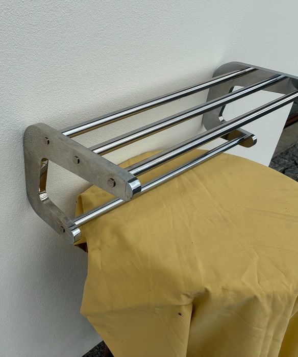 Suporte de toalhas com 4 varões - Qtd. 4 Und.