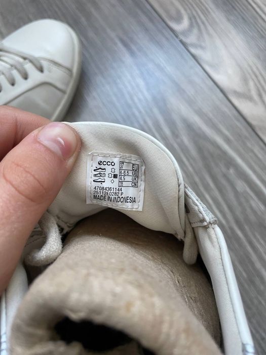 Кеди Ecco шкіра 37 розміру