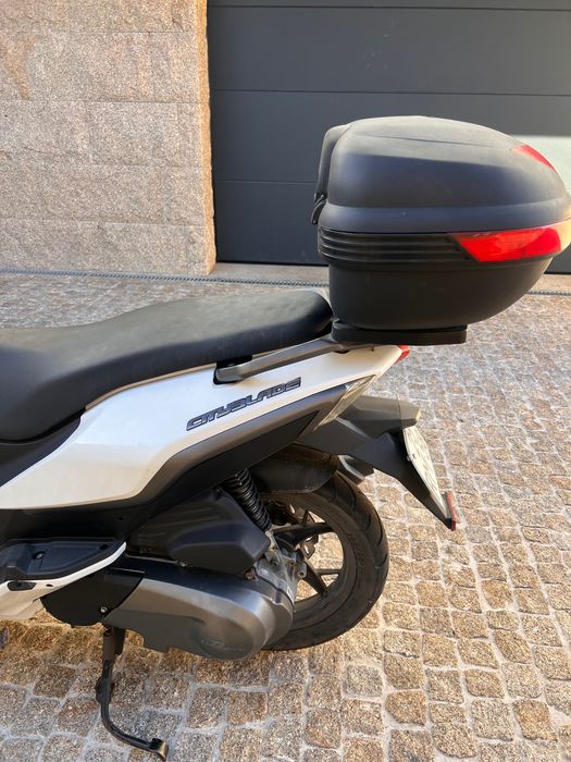 Scooter 125cc em bom estado