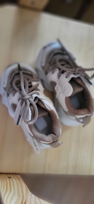 Кросівки дитячі унісекс відмінний стан