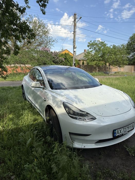 Сдам в аренду tesla model 3