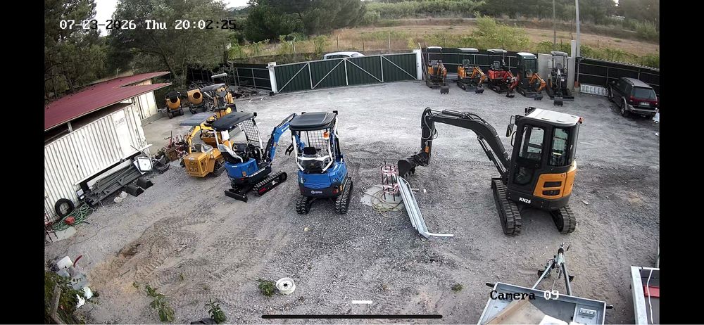 Giratoria marca RIPER  1,5T com engate rápido Hidraulico.