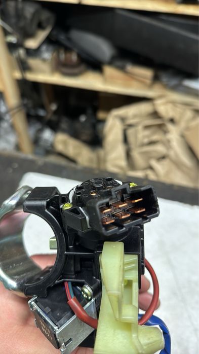 Замок запалювання KIA/Hyundai 2011-2022 з ключем