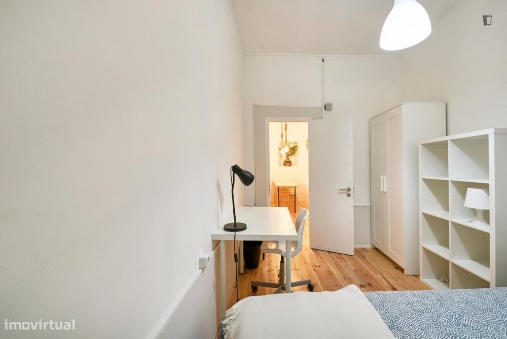 Quarto - localizado em Bairro Alto Lisbon
