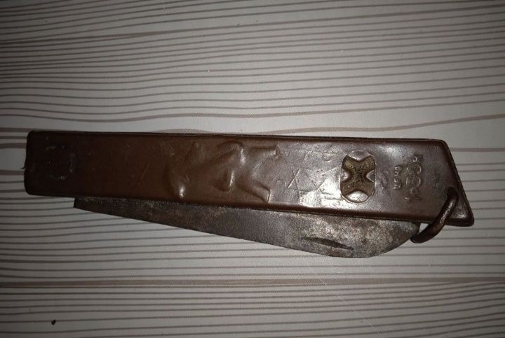 Ніж канцеляріський