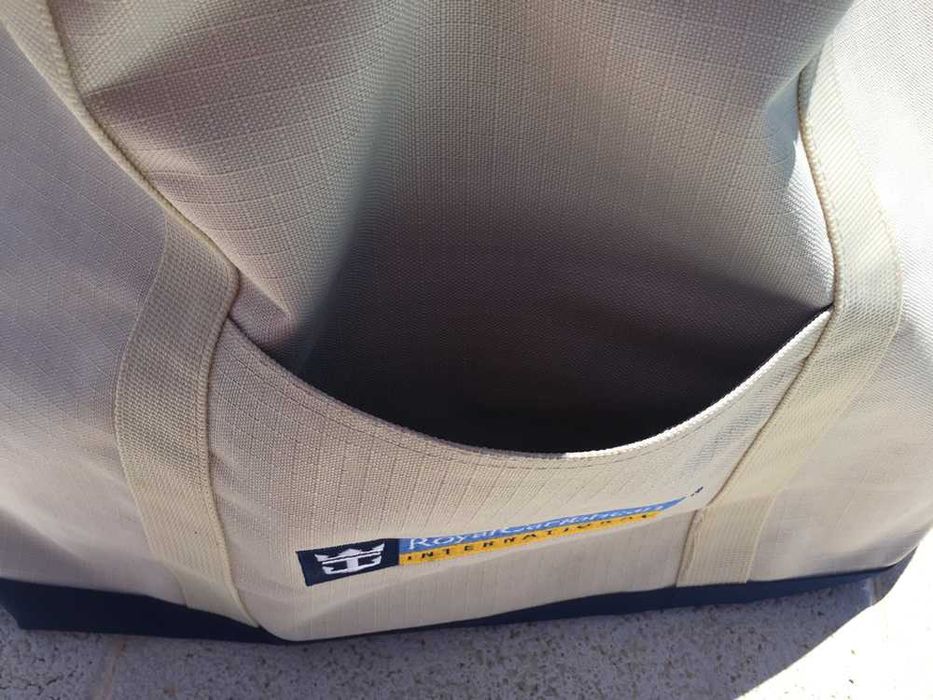 Saco de praia/piscina Royal Caribbean - NOVO