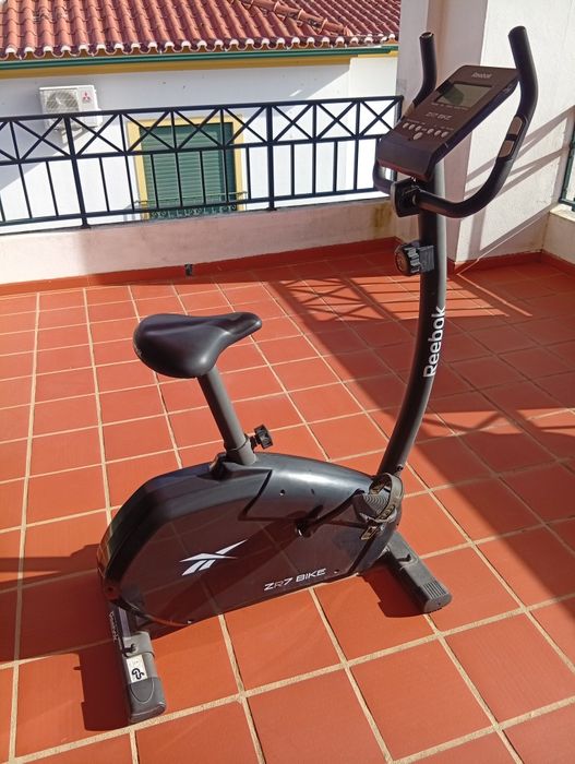 Bicicleta de desporto estática