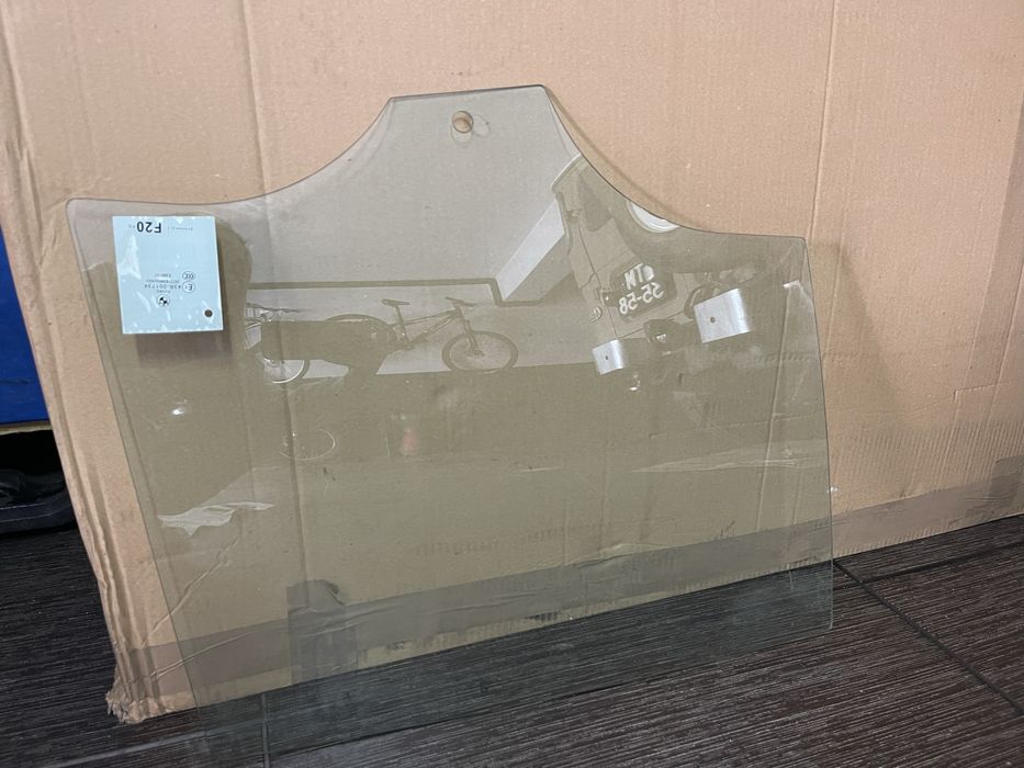 Vidro tras esquerdo BMW