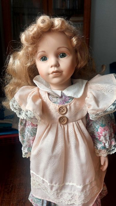 Boneca de Porcelana