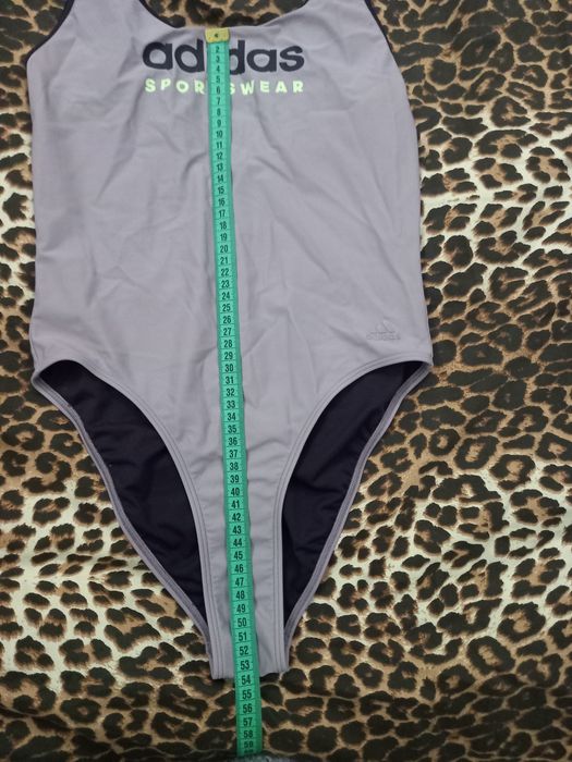 Стильный и комфортный купальник бренд  ADIDAS  Оригинал.