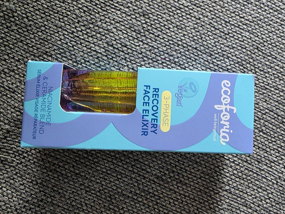 Nowe serum Ecoforia Lavender Clouds 3-Phase Face Elixir 30 ml