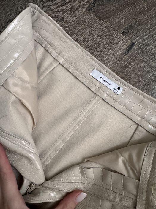 Спілниця еко-шкіра reserved