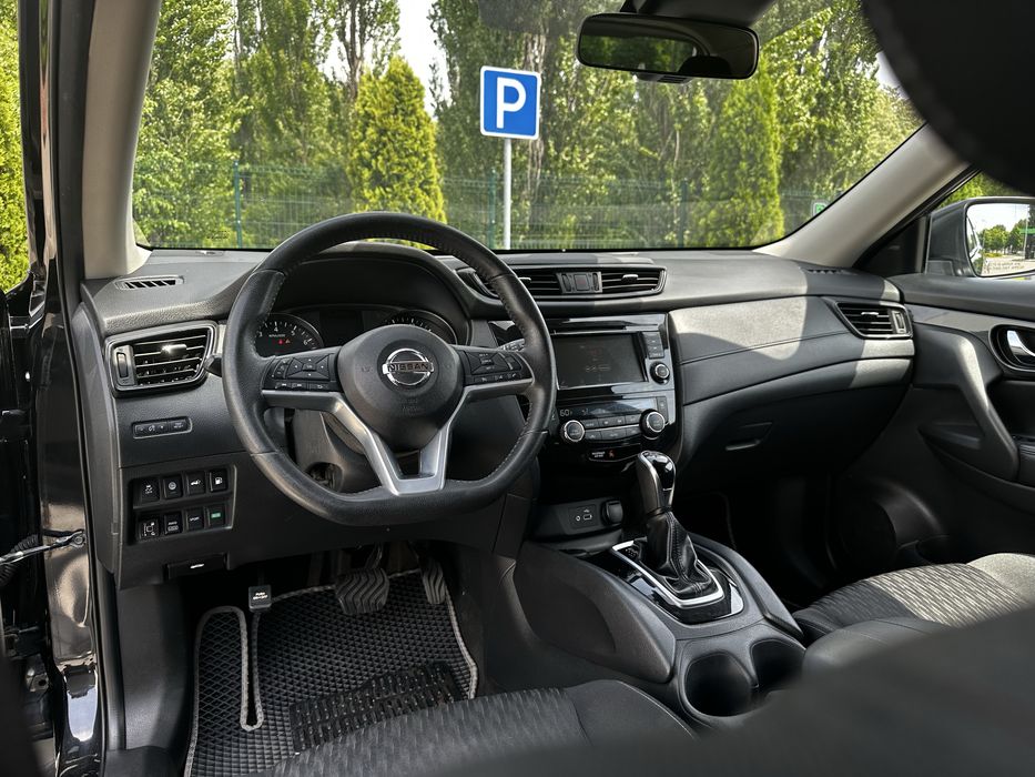 Nissan Rogue SV 2018г газ-бензин