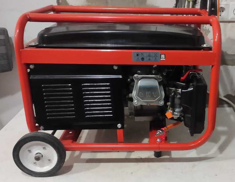 Бензиновый газовый генератор HERKULES HSE 3500/E5