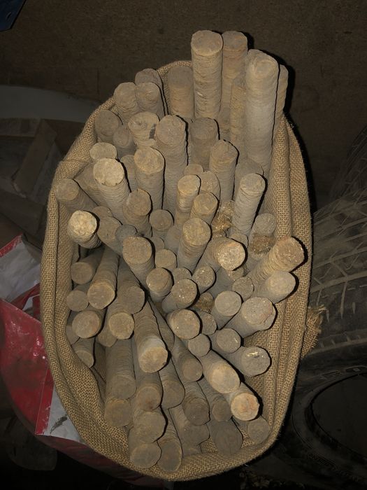 Эбонитовые стержни