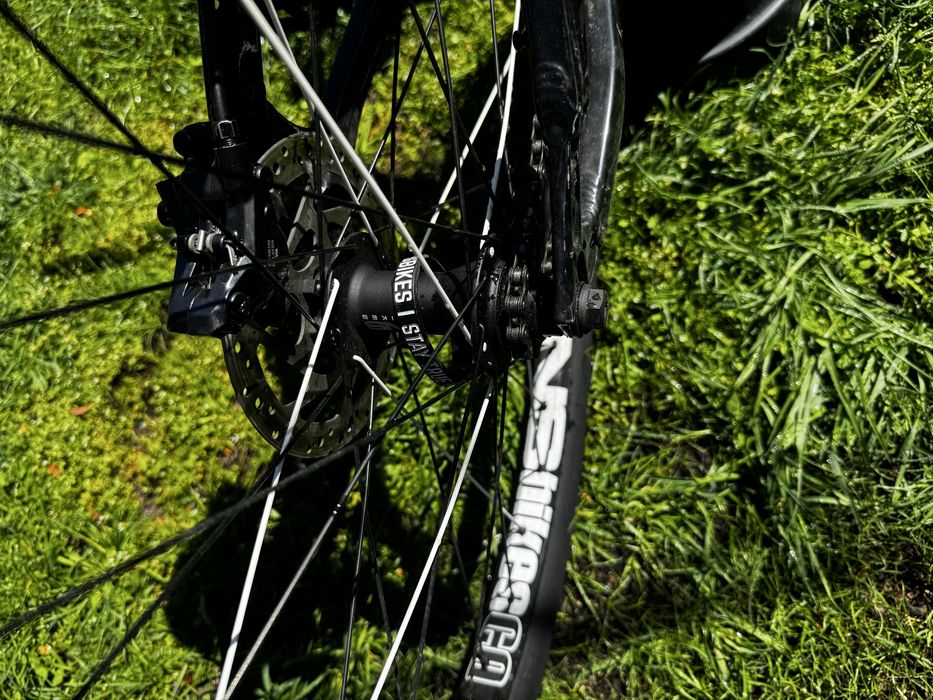 Rower author dirt