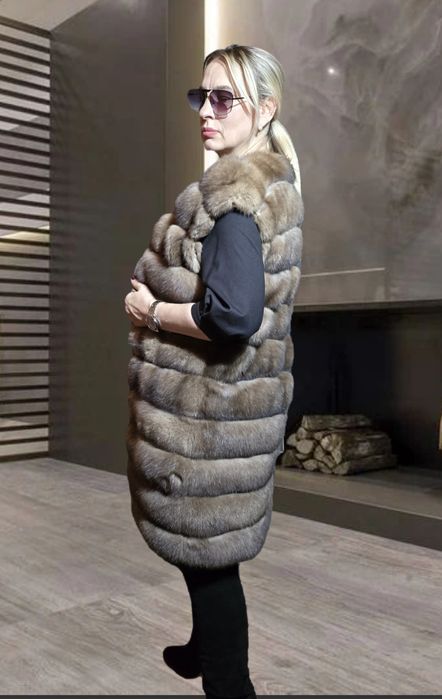 Бренд соболь тор тора жилет шуба не норка норкова Італія  96 см