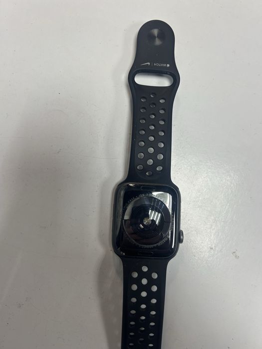Apple Watch Series 5 44mm