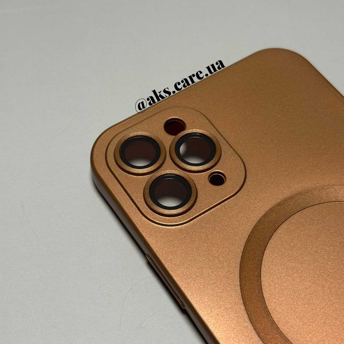 Золотий Бронзовий силіконовий чохол MagSafe протиударний лінзи iPhone