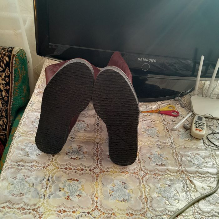 Женские сапожки.