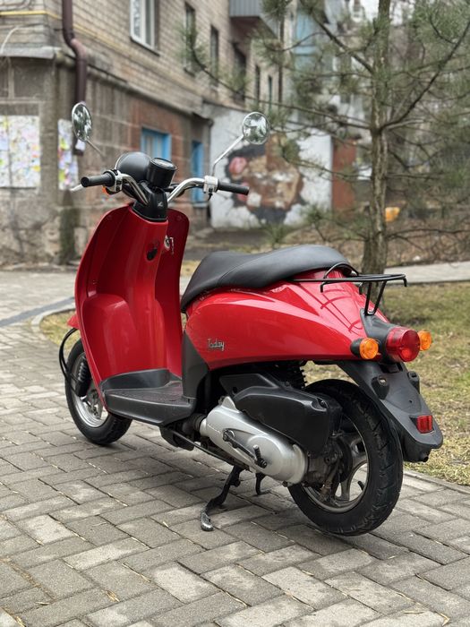 Ретро скутер,мопед Honda Today Контейнер