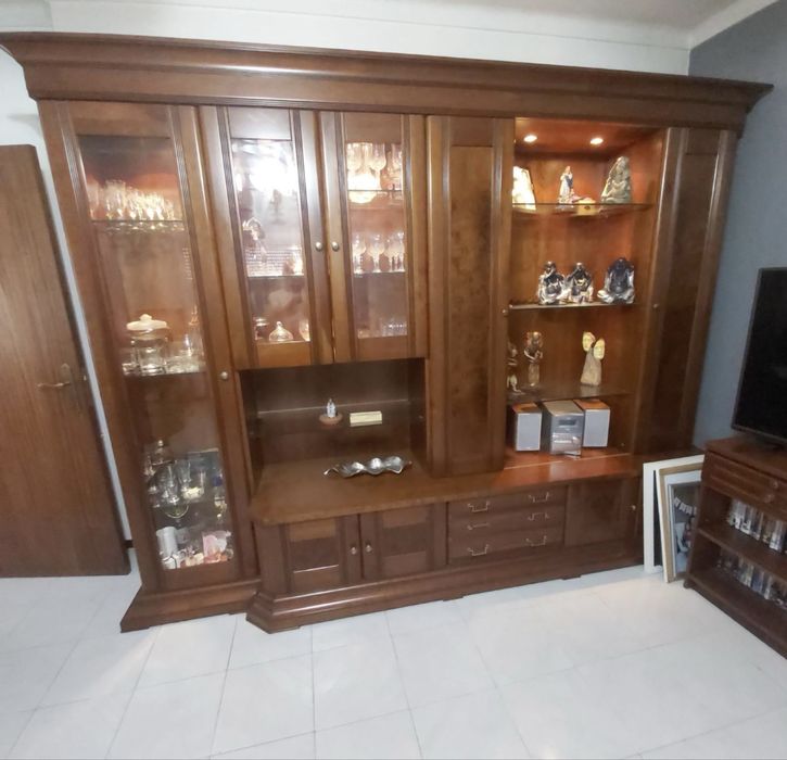 Movel de sala / cristaleira