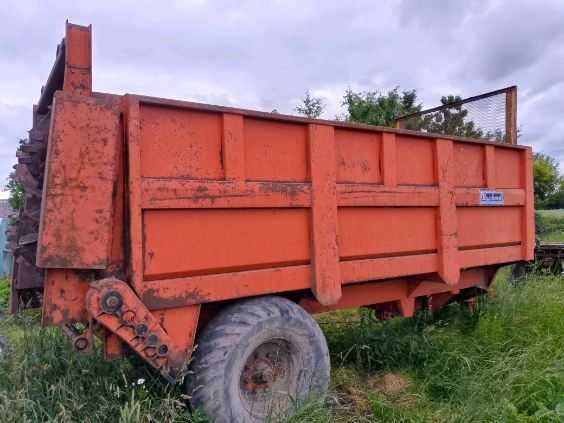 Sprzedam rozrzutnik obornika brochard 8 ton