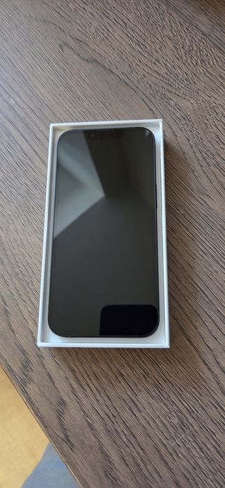Sprzedam iphone 13