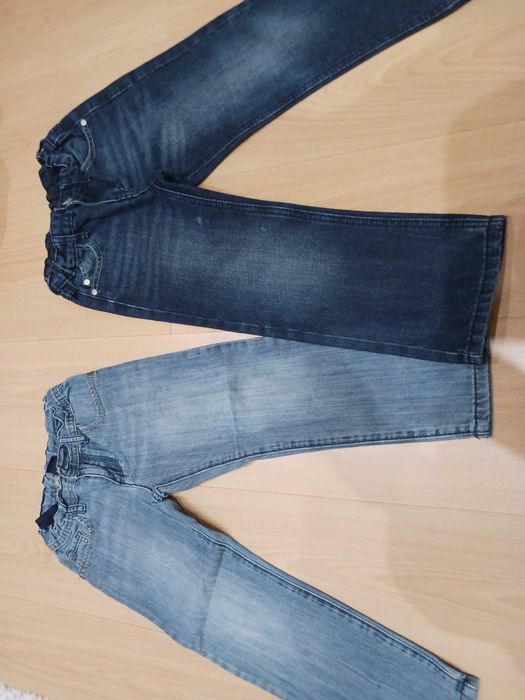 Conjunto de  4 calças para criança - 2/3 anos