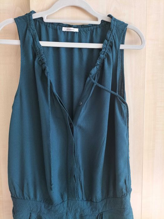 Zielony kombinezon marki Promod rozmiar S stan bardzo dobry.